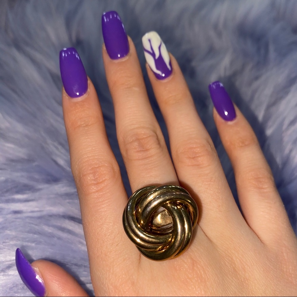 Vintage Gold Wrapped Ring - Picture 2 of 8